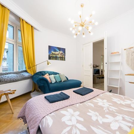 Big Apartment Old Town P4You Pl Краків Екстер'єр фото
